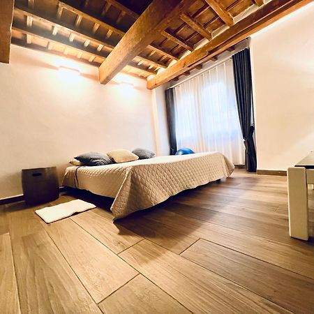 Palazzovilla Historic Building Luxury Suite Florence Luaran gambar